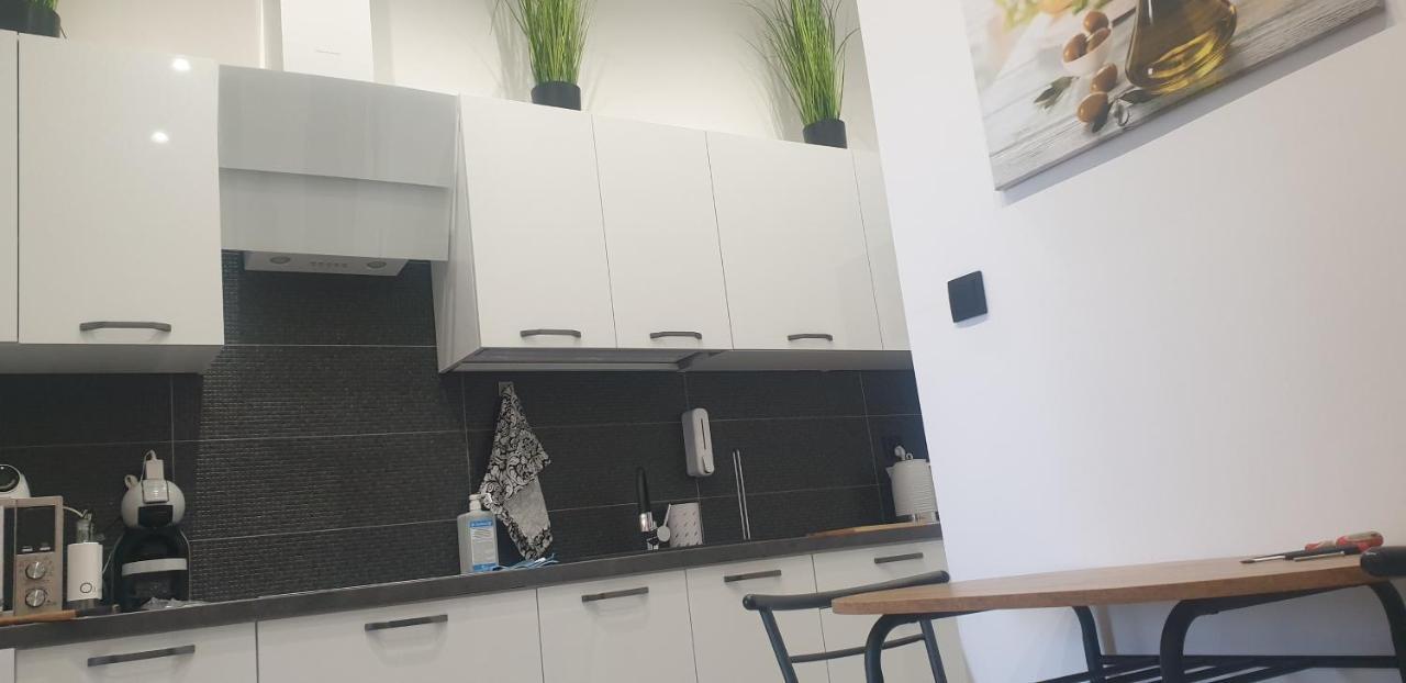 Apartamenty Rynek R Пшемишъл Екстериор снимка
