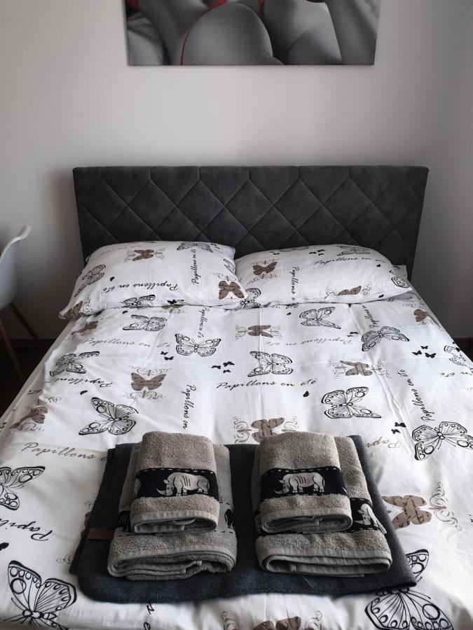 Apartamenty Rynek R Пшемишъл Екстериор снимка